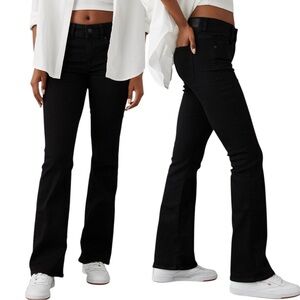 NWT American Eagle Low Rise Kick Boot Jean size 2 in Onyx Black